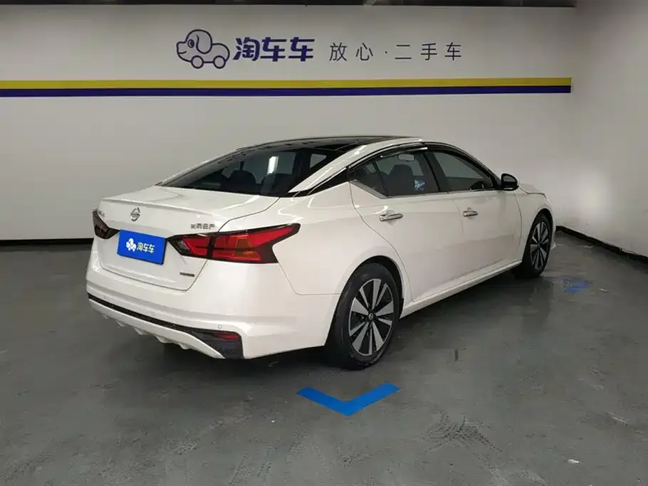 Nissan Teana 2021 из CN, фото 4