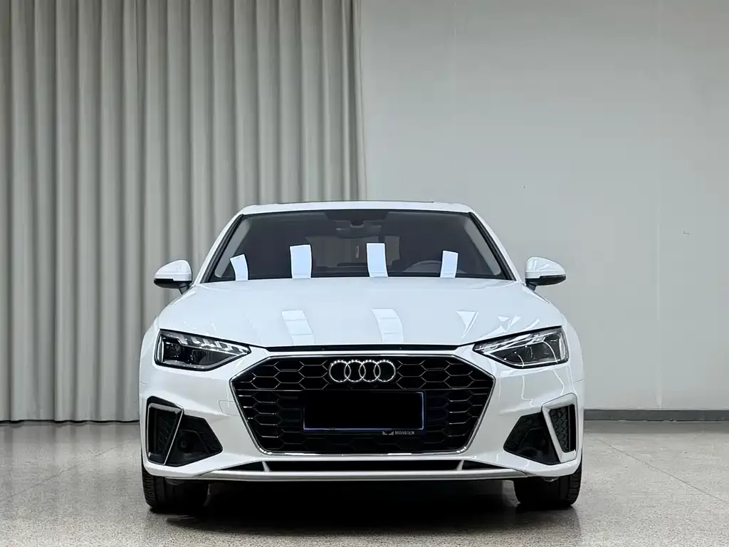 Audi A4L — фото 5