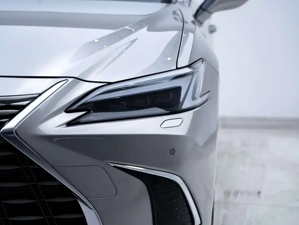 Lexus ES 2025 из CN, фото 10