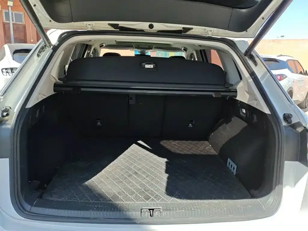 Volkswagen Tayron 2023 из CN, фото 2