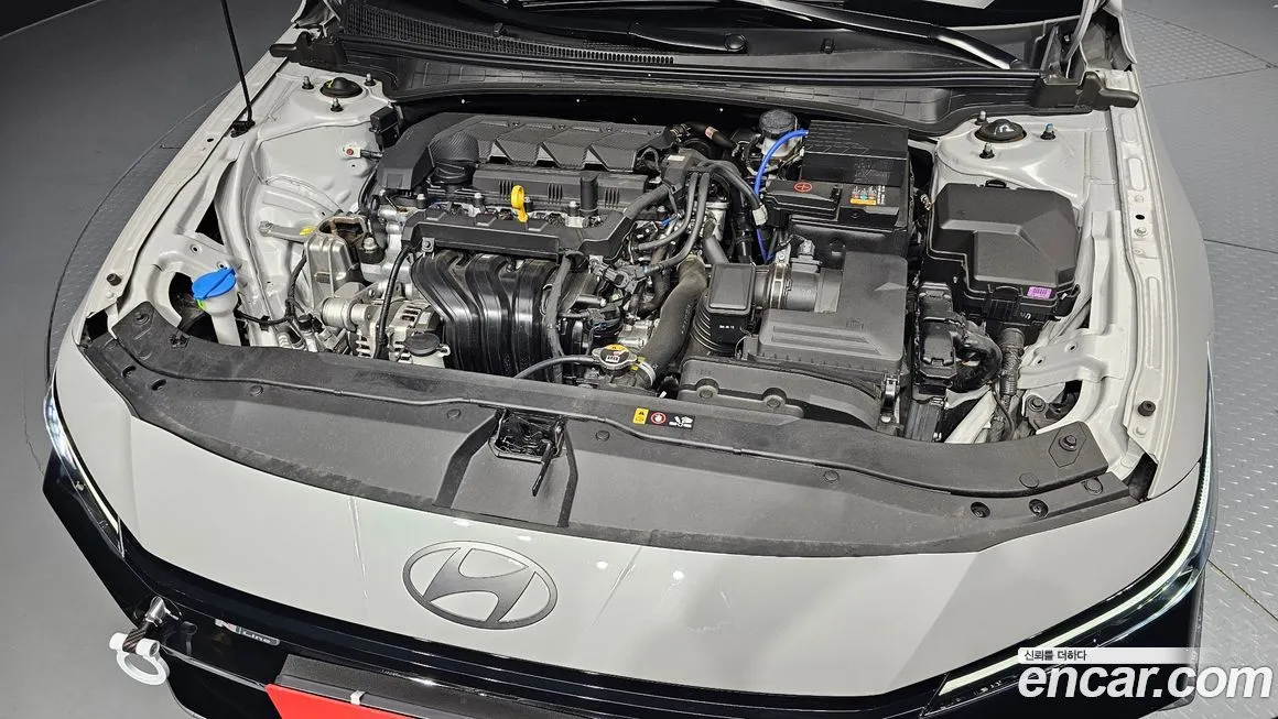 Hyundai AVANTE — фото 9