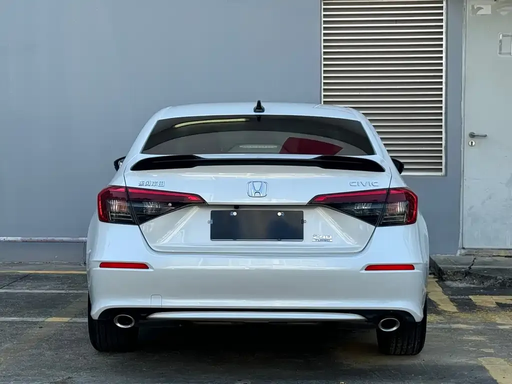Honda Civic — фото 8