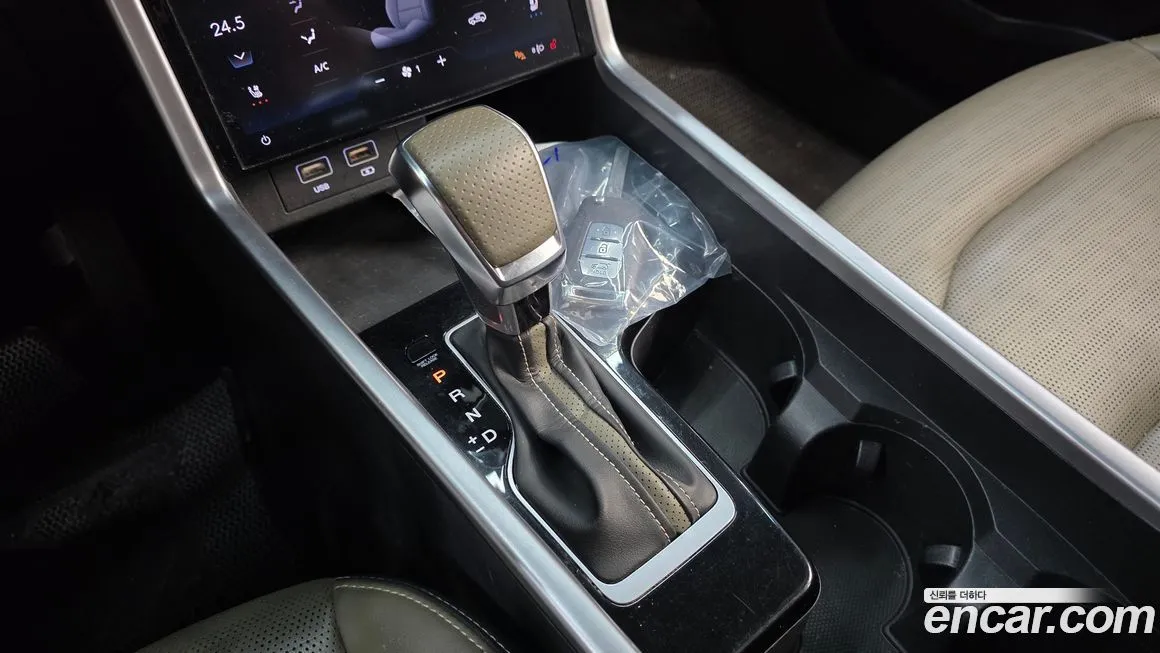 KG Mobility (Ssangyong) Torres 2023 из KR, фото 7