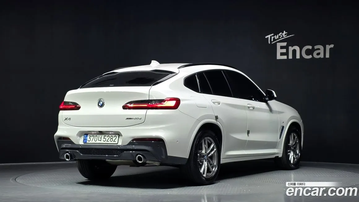 BMW X4 2021 из KR, фото 3