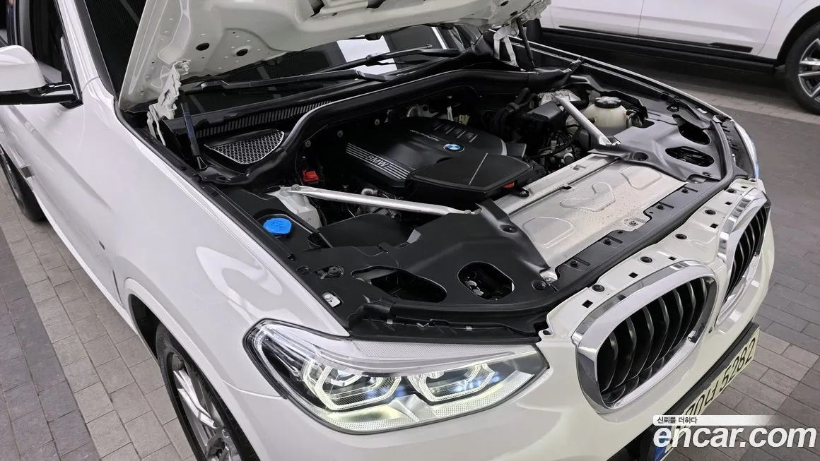 BMW X4 2021 из KR, фото 5