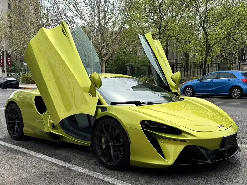 McLaren Artura 2023 из CN, фото 5