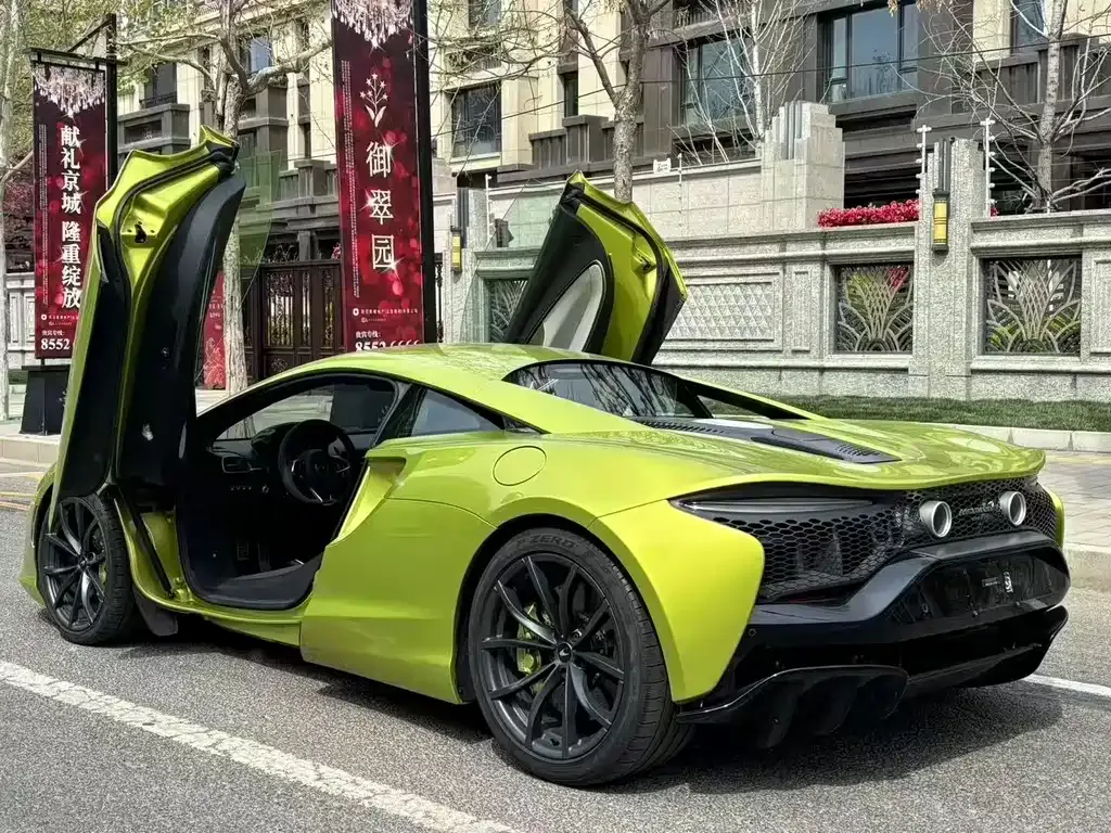 McLaren Artura 2023 из CN, фото 10