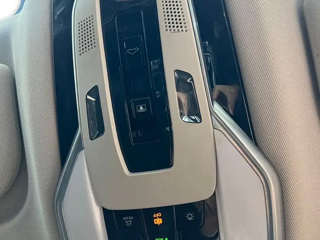 Hongqi H5 2023 из CN, фото 5