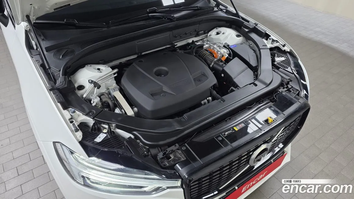 Volvo XC60 2021 из KR, фото 9