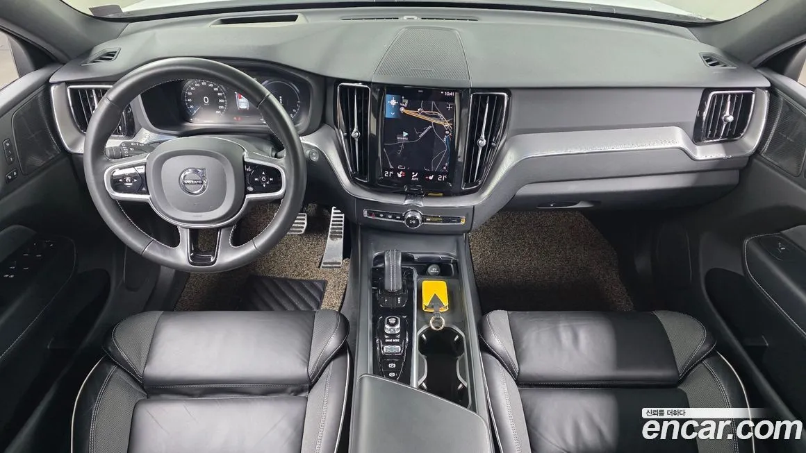 Volvo XC60 2021 из KR, фото 10