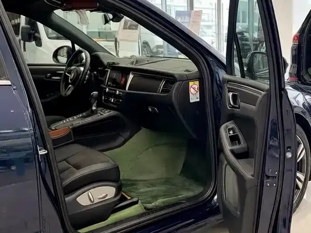 Porsche Macan 2021 из CN, фото 2