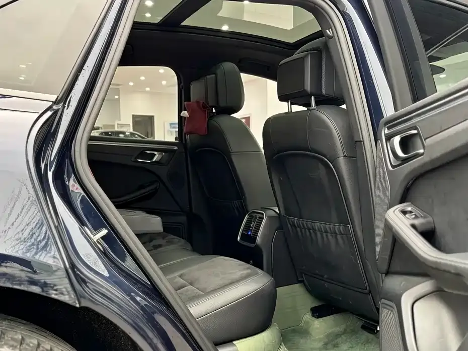 Porsche Macan 2021 из CN, фото 5