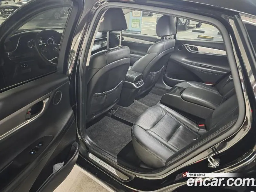 Hyundai Grandeur 2021 из KR, фото 9