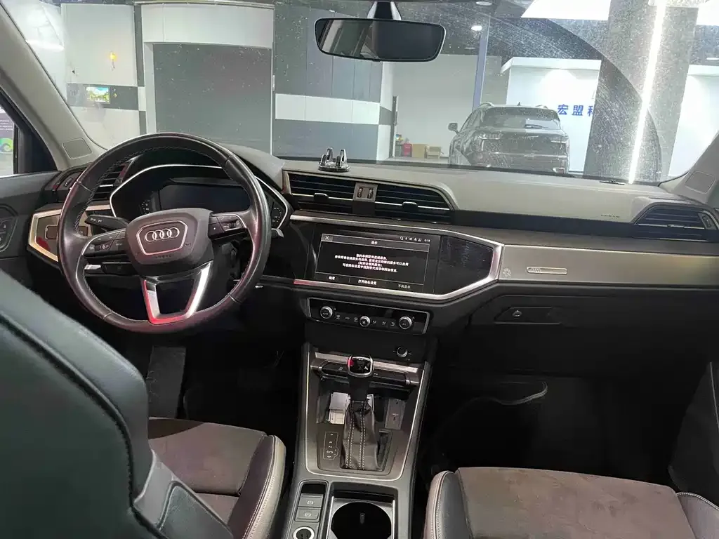 Audi Q3 2022 из CN, фото 3