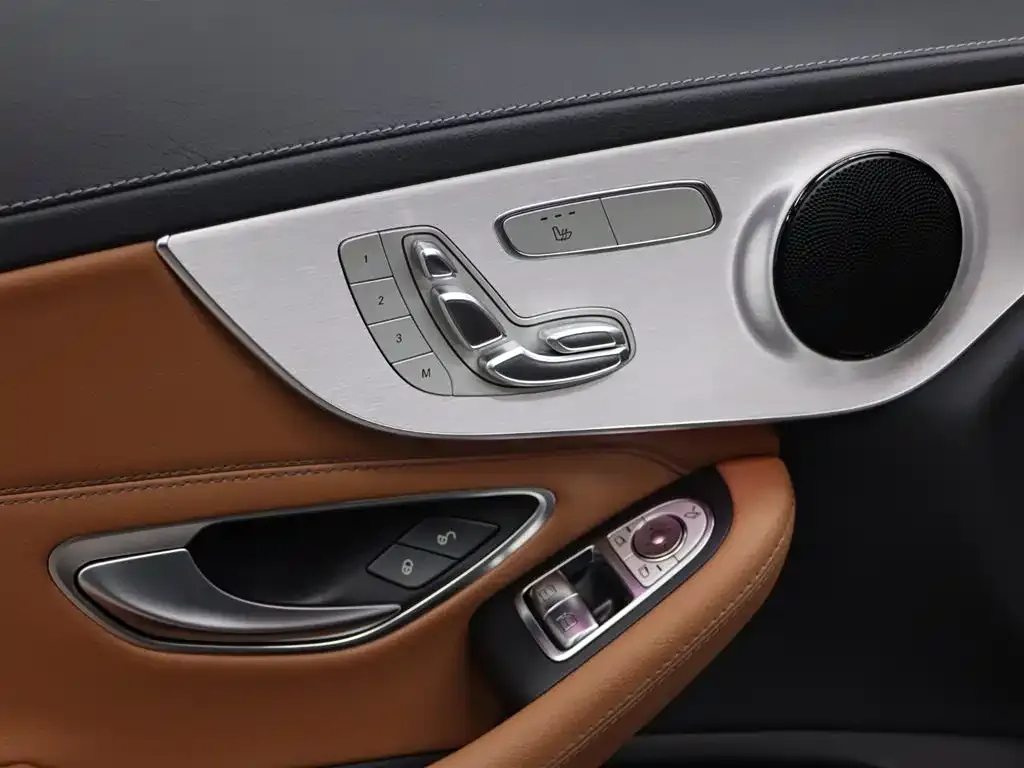 Mercedes-Benz C-Class (Import) — фото 6