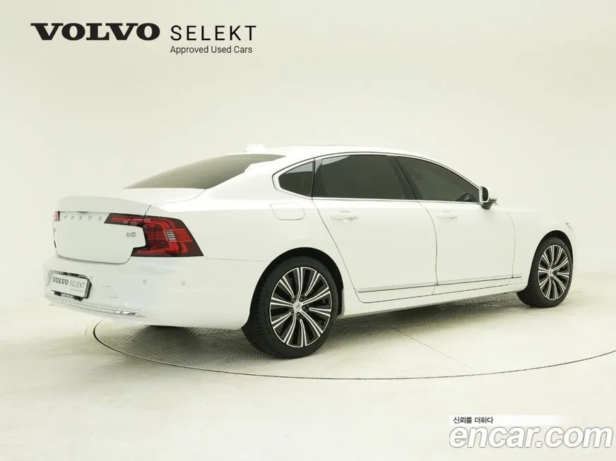 Volvo S90 2024 из KR, фото 8