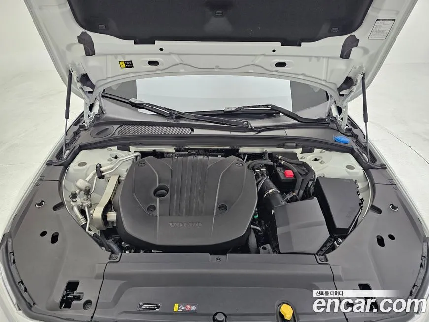 Volvo S90 2024 из KR, фото 6