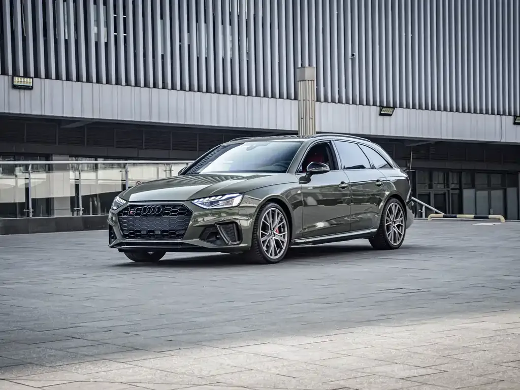 Audi S4 2024 из CN, фото 1