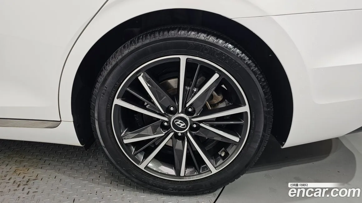 Hyundai Grandeur 2022 из KR, фото 8