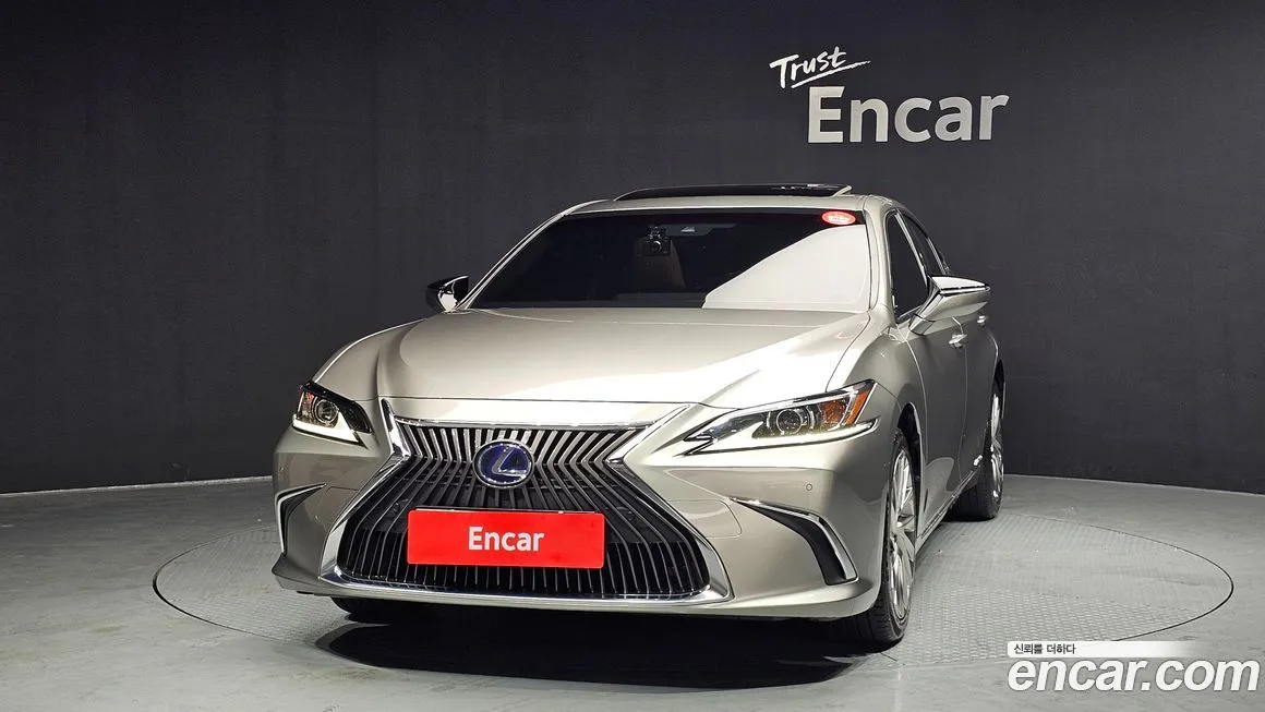 Lexus ES 2021 из KR, фото 4