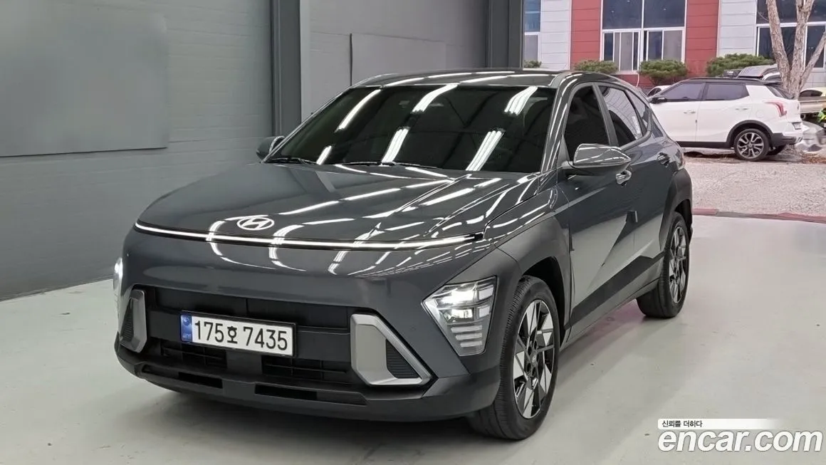 Hyundai Kona — фото 1