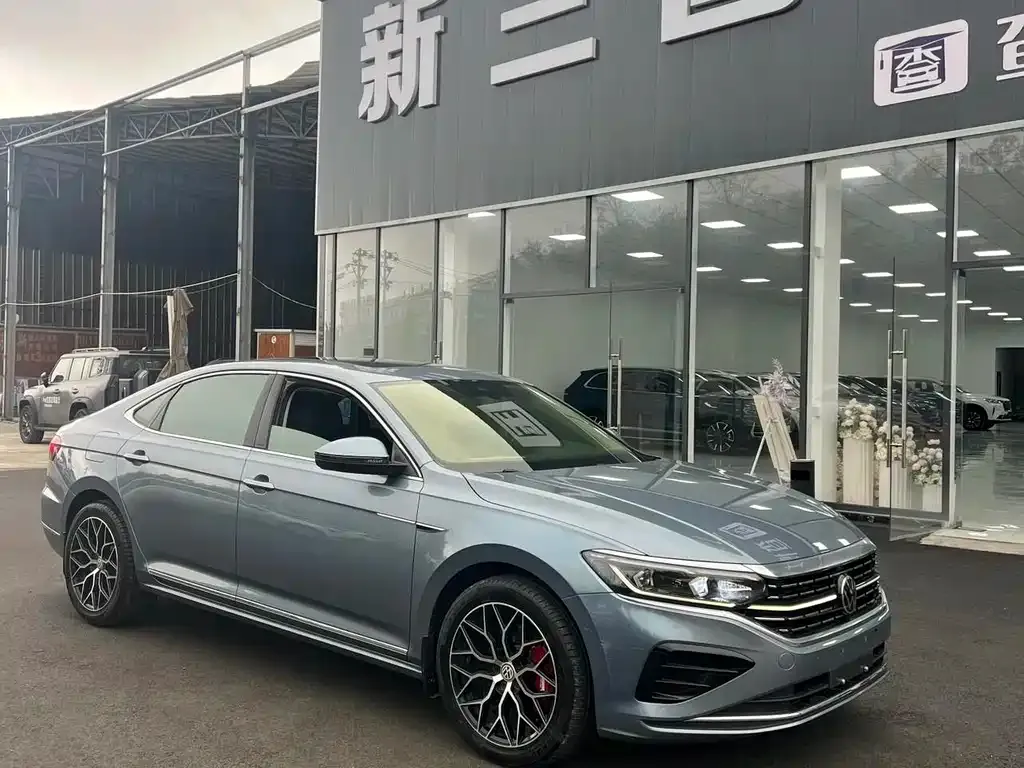Volkswagen Passat 2022 из CN, фото 8