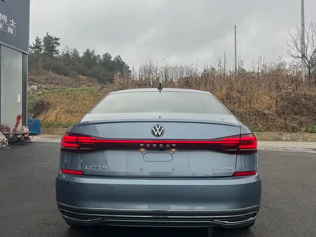 Volkswagen Passat 2022 из CN, фото 10