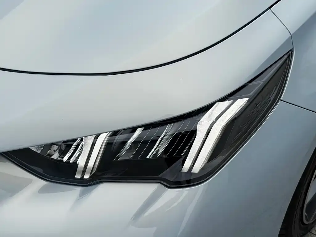 GAC Motor Shadow Leopard — фото 3