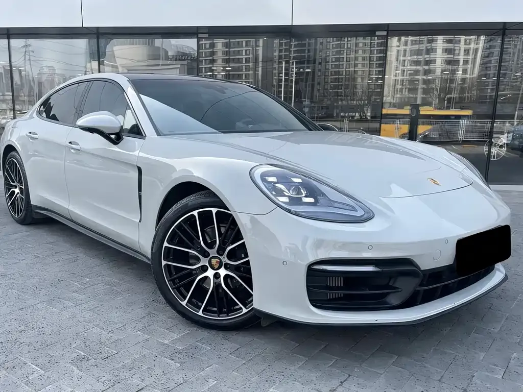 Porsche Panamera — фото 6