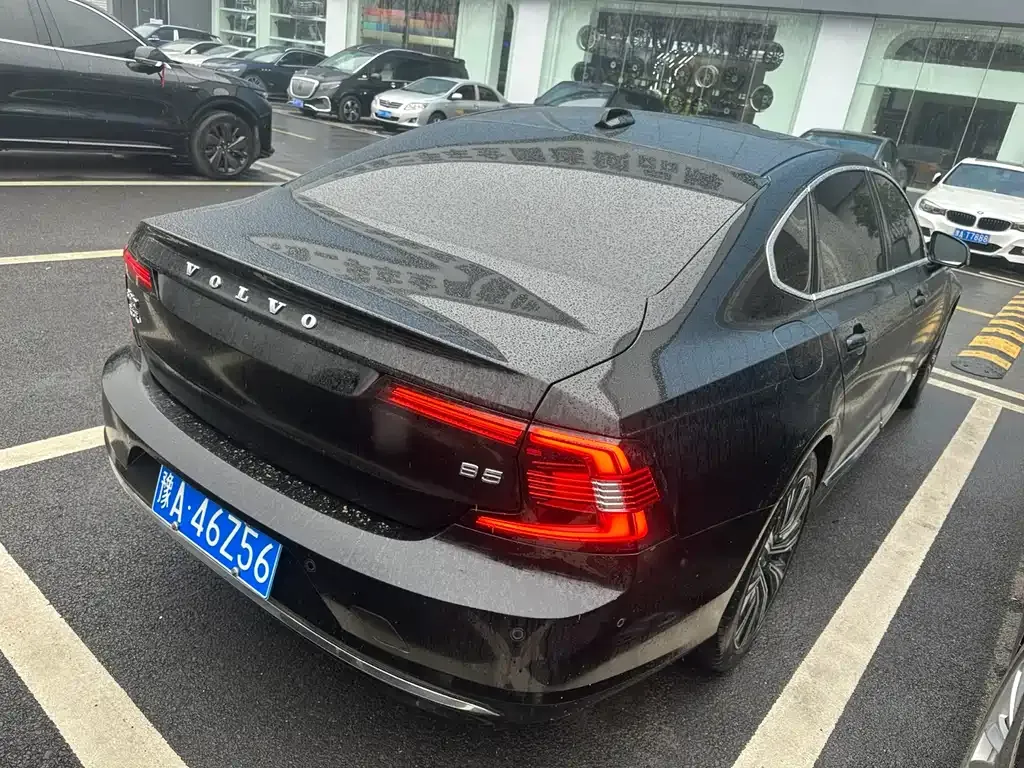 Volvo S90 — фото 4