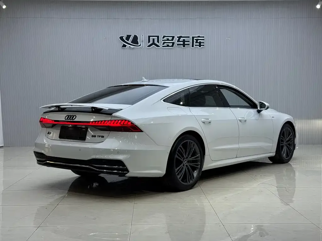 Audi A7 2024 из CN, фото 4