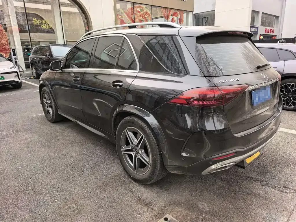 Mercedes-Benz GLE — фото 8