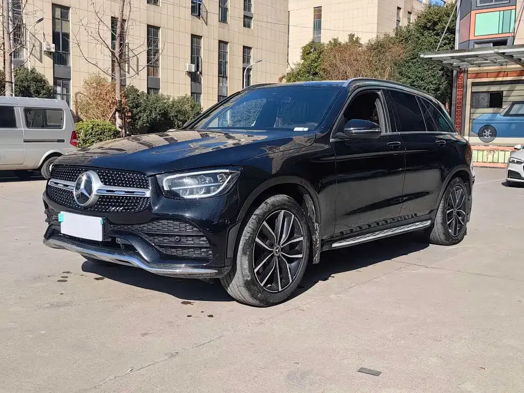 Mercedes-Benz GLC — фото 1
