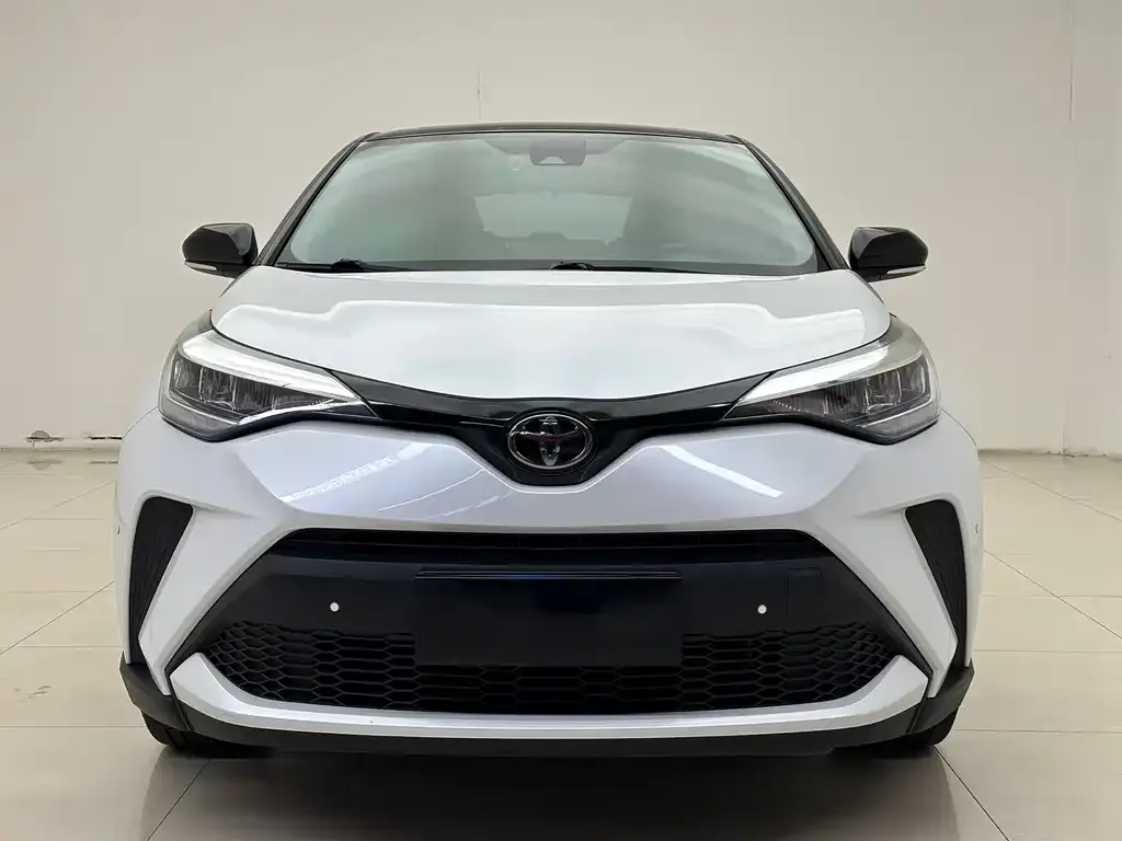 Toyota C-HR — фото 6