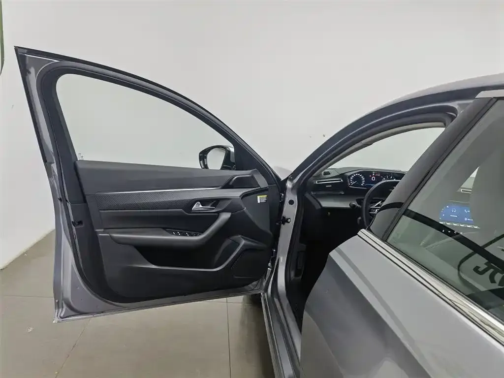 Peugeot 508 2022 из CN, фото 5