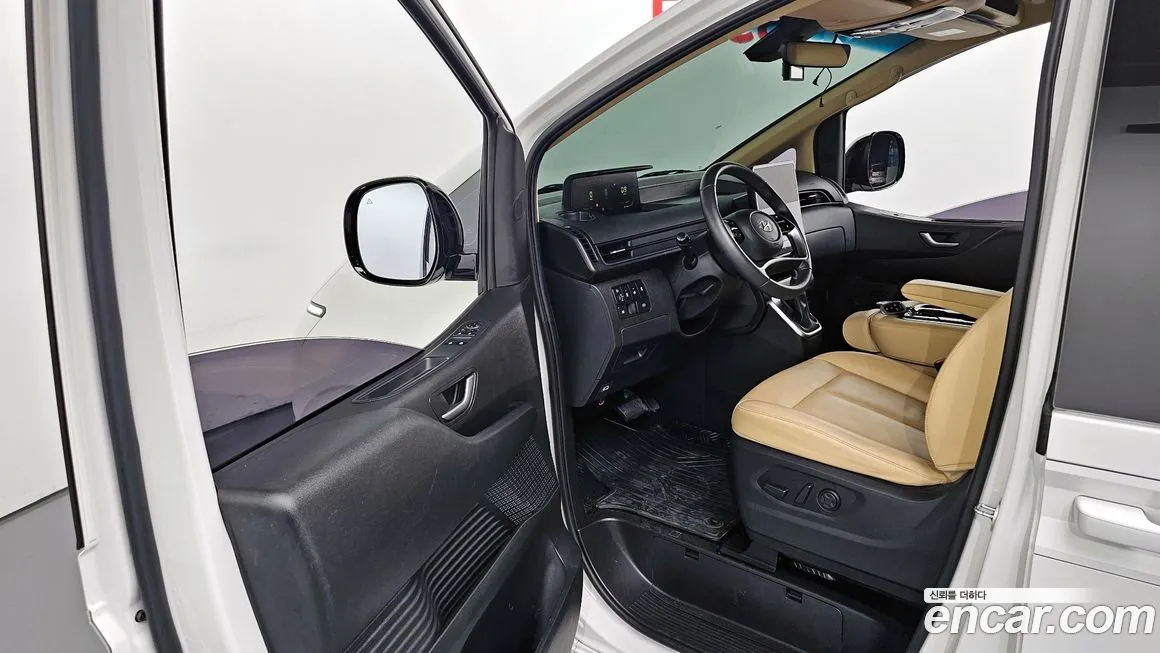 Hyundai Staria 2023 из KR, фото 9