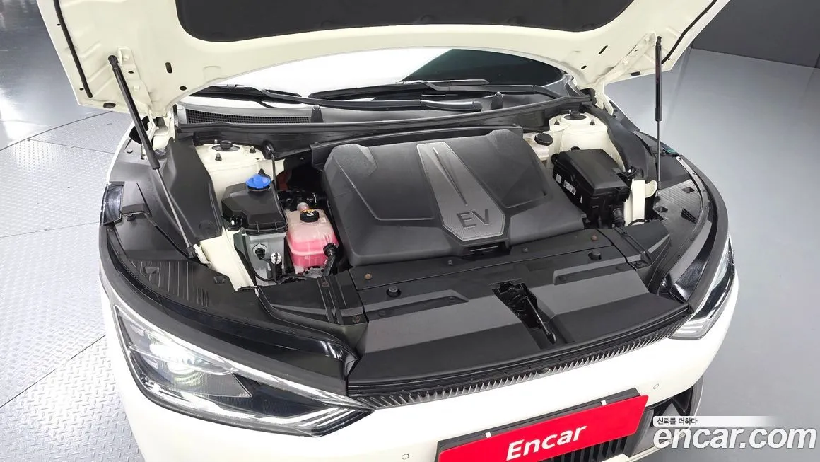 Kia EV6 2022 из KR, фото 9