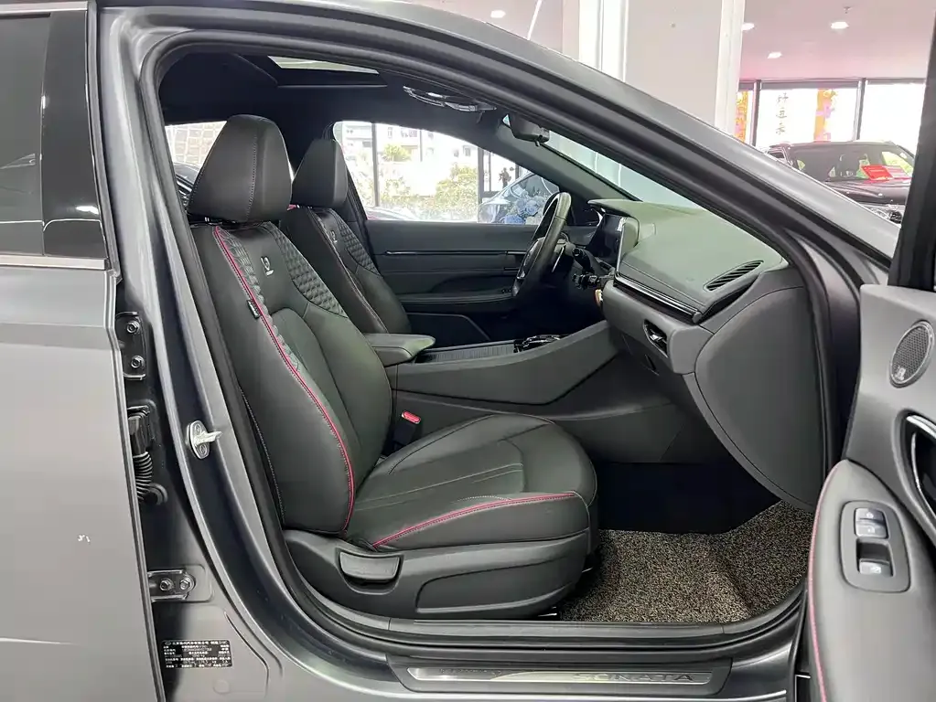 Hyundai Sonata 2022 из CN, фото 7