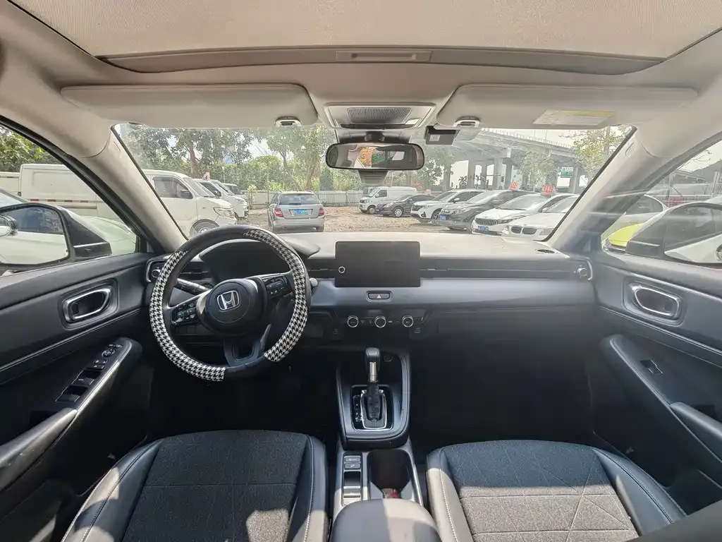 Honda Vezel 2024 из CN, фото 8