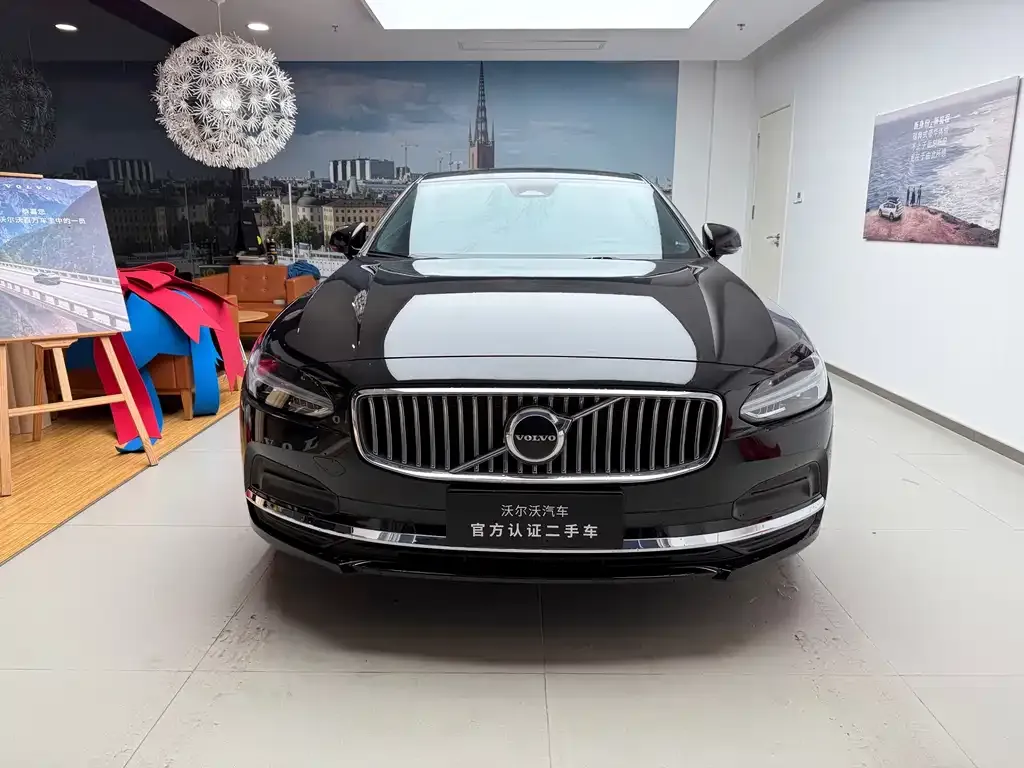 Volvo S90 — фото 10