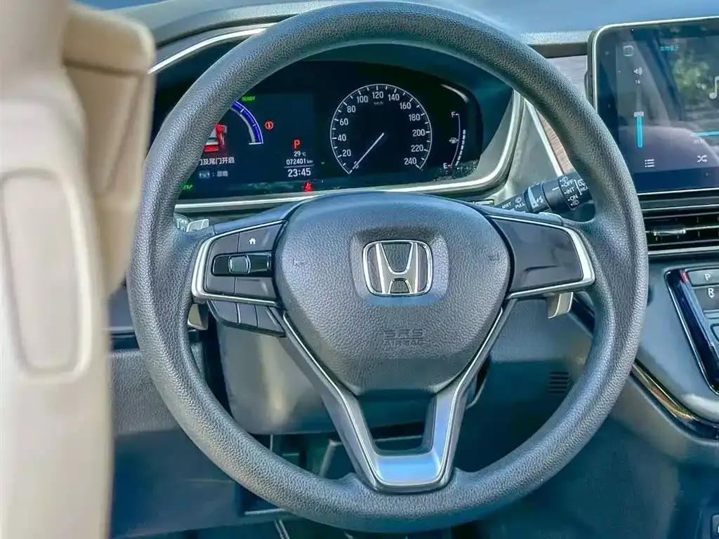 Honda Odyssey — фото 3