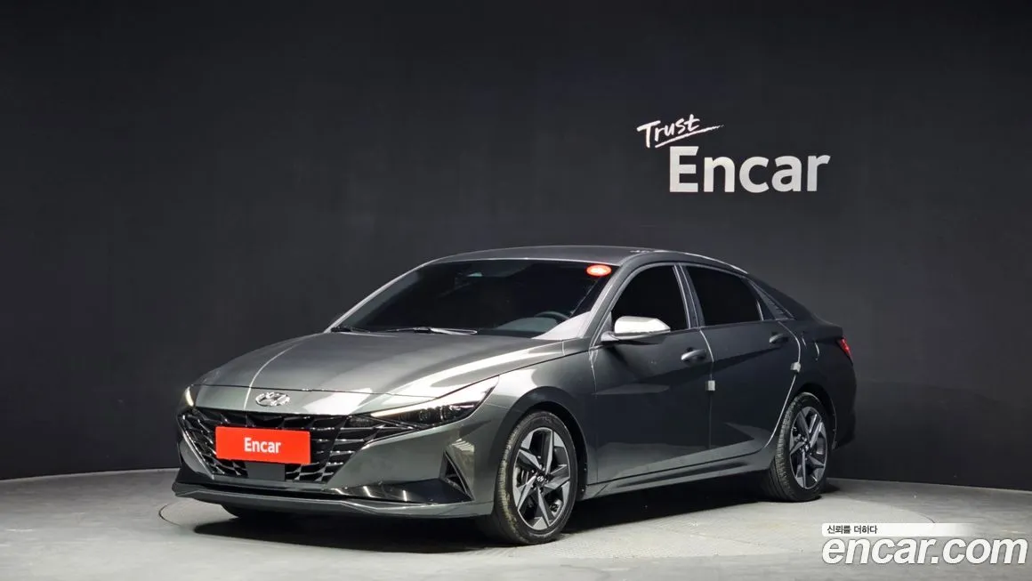 Hyundai AVANTE 2023 из KR, фото 1