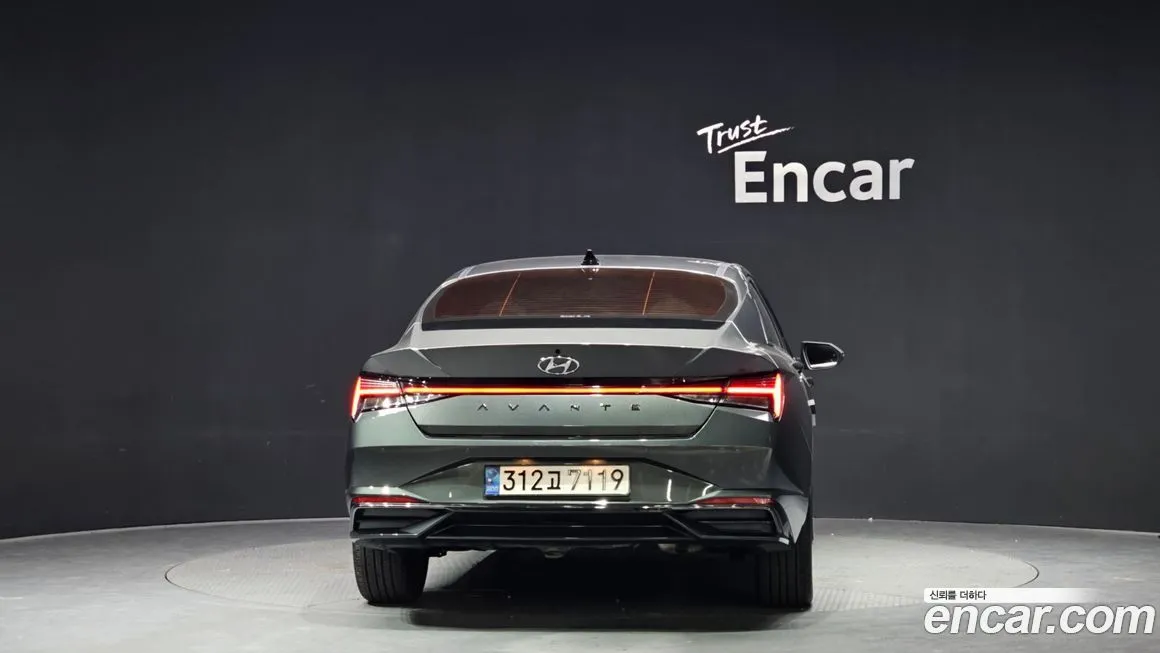 Hyundai AVANTE 2023 из KR, фото 3