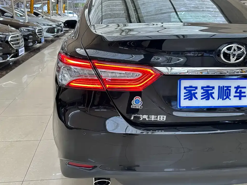Toyota Camry 2022 из CN, фото 3