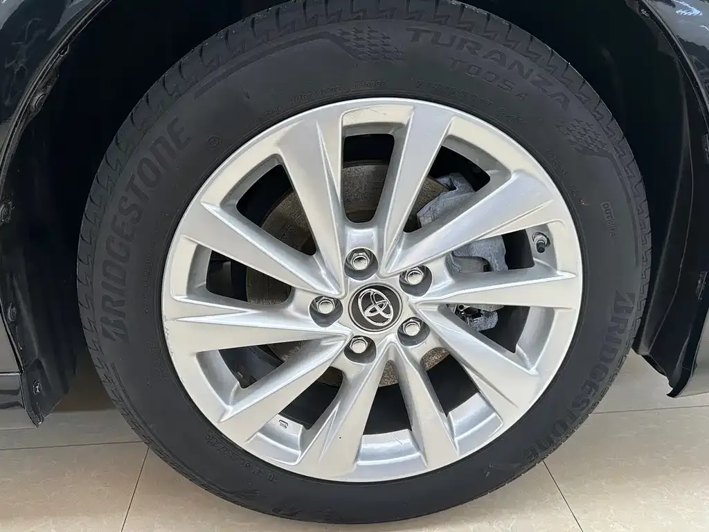 Toyota Camry 2022 из CN, фото 4