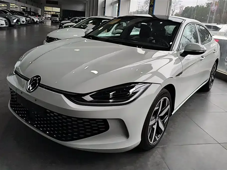 Volkswagen Lamando 2023 из CN, фото 1