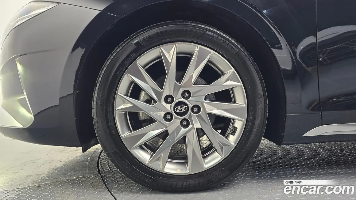 Hyundai Grandeur 2022 из KR, фото 9