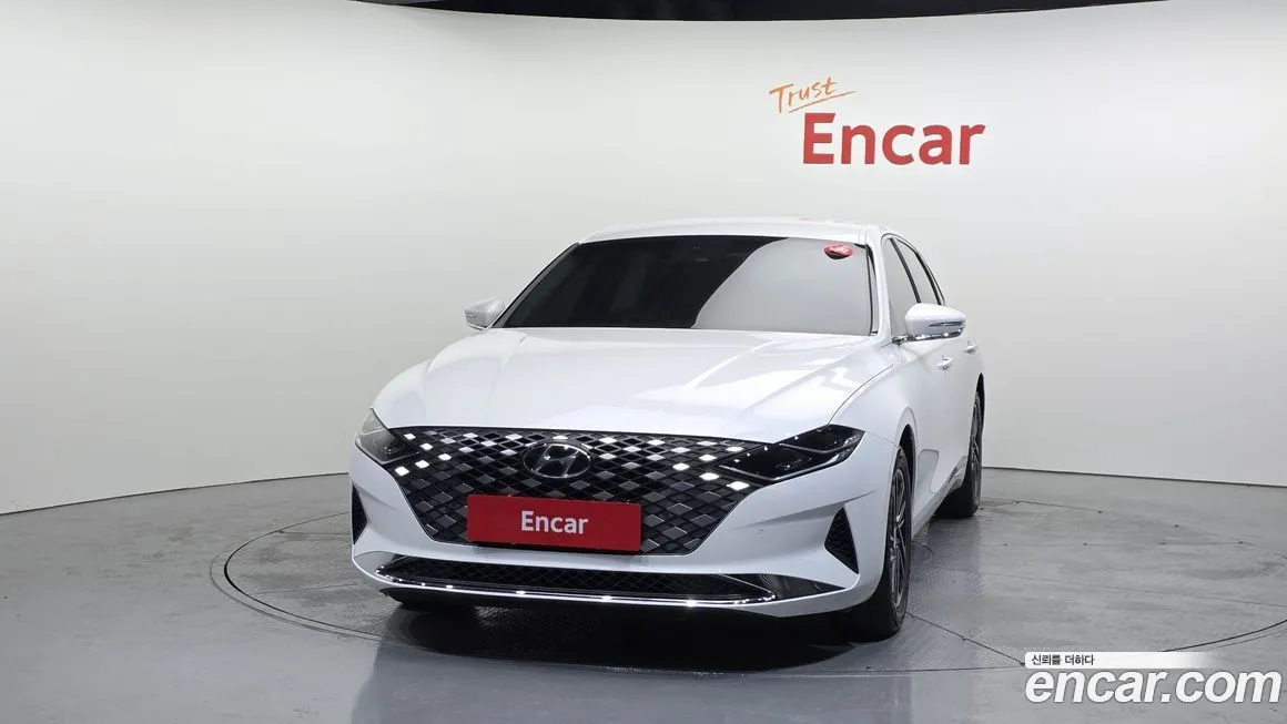 Hyundai Grandeur 2021 из KR, фото 2