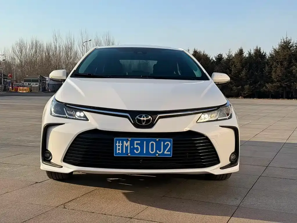 Toyota Corolla 2023 из CN, фото 6