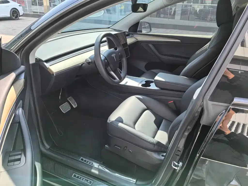 Tesla Model Y 2022 из CN, фото 7